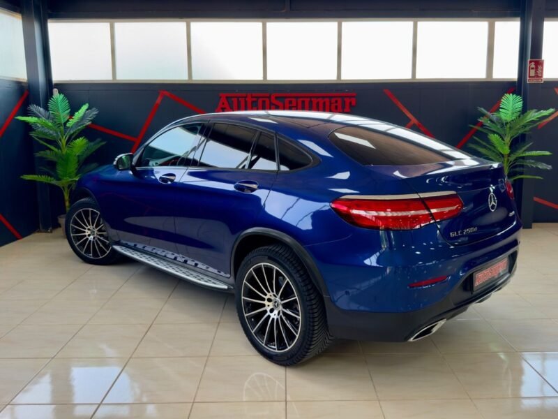 MERCEDES GLC 250 AMG LINE 4 MATIC