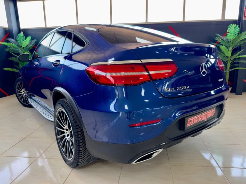 MERCEDES GLC 250 AMG LINE 4 MATIC